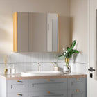 Kleankin - Armoire de salle de bain murale avec miroir à trois portes - gris-Portes miroir pour vous voir facilement lors de la préparation 