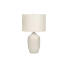 Monarch Specialties - Luminaire - 25 po H Lampe De Table - Crème Céramique - Abat-Jour Ivoire / Crème - Transitionnel-Apportez de la chaleur et de l'éclairage à votre salon, votre chambre ou votre bureau à domicile avec cette élégante lampe de table transitionnelle 25 pouces de haut en forme de pot de gingembre sophistiquée, fini en céramique crème glacée texturée avec un simple abat-jour ivoire et une finition argentée sur le dessus