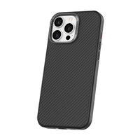 TUFF8 - iPhone 16 Pro Max -  Slim Carbon Case-Look épuré en fibre de carbone : Un design moderne en fibre de carbone pour un aspect high-tech.