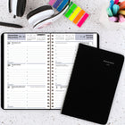 AT-A-GLANCE - Cahier de rendez-vous hebdomadaire 2026 - 8 po H x 4 7/8 po l - noir - bilingue-Couverture en similicuir noir