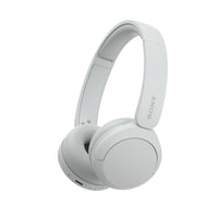 Sony - WHCH520 Casque sans fil avec microphone - Blanc-Avec une autonomie de batterie allant jusqu’à 50 heures et une recharge rapide, vous aurez suffisamment d’énergie pour les voyages en voiture de plusieurs jours et les longues fins de semaine de festival.