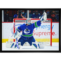 Thatcher Demko 20x29 Canucks Glove Save-H - Toile encadree - 31" x 22"-Impression sur toile de qualité supérieure avec bordures enveloppées
