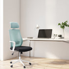 Chaise de bureau à dossier en maille Workspace de CorLiving - Sarcelle et noir-Dossier ergonomique avec support lombaire incurvé pour plus de confort