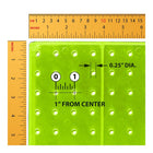Azar - Présentoir de sol à panneau perforé Studio Base - 60 po x 17 po - Vert-Cinquante crochets transparents inclus