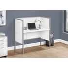 Monarch Specialties - Bureau A Cloison - 48 po L - Bureau - Travail - Qualité Commerciale - Stratifié Blanc - Métal Argenté-Conçue et fabriquée selon les normes de sécurité ANSI / BIFMA, cette cabine est assortie d'une garantie limitée de 5 ans contre tout défaut, pour une plus grande tranquillité d'esprit