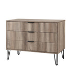Manhattan Comfort - Dumbo table de chevet moderne, commode et commode haute 5 tiroirs - gris rustique - ensemble de 3-Assemblage « Snap It » Comprend des rainures internes de haute qualité pour un assemblage simple, sans outils requis