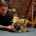 LEGO - Jurassic World Les fossiles de dinosaures : le tricératops-Des détails soigneusement choisis et des clins d’œil cachés enrichissent l’expérience de construction