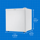 Danby - Réfrigérateur compact, 1,6 pi³, blanc-Espace de rangement idéal pour les grandes bouteilles de boisson gazeuse