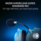 Razer - Blackshark V2 PRO PlayStation Casque esport sans fill pour Playstation 5 - Blanc-Micro à très large bande razer hyperclear: Qualité vocale haute définition de niveau professionnel. Notre micro amovible de nouvelle génération couvre une plage de fréquences sonore plus large, ce qui permet de capturer et de transmettre une quantité impressionnante de détails dans votre voix. Avec ce casque gaming sans fil pour Xbox ou PS5, communiquez clairement et naturellement avec votre équipe