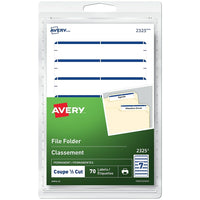 Avery - Étiquettes permanentes pour chemises de classement, 3 1/2 po x 1/3 po, bande bleue, paq./70 (2325)-Faites ressortir les chemises de dossiers avec un look professionnel. Ces étiquettes comportent une bande de couleur accrocheuse en haut pour vous aider à trouver encore plus facilement le dossier que vous recherchez et sont parfaites pour le codage couleur.
