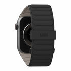 UAG - Bracelet Pathfinder Apple Watch 41/40/38 mm, Noir/Titane-L'arrêt et la boucle incluse offrent une sécurité fiable, garantissant que votre montre reste solidement fixée à votre poignet