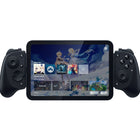 Razer - Kishi V3 Pro USB C Manette Gaming pour Android, iPhone, iPad Mini-Manette de grande taille: Commandes et ergonomie pour console de qualité professionnelle sur mobile. La performance sur console rencontre la commodité mobile. Jouez pendant des périodes prolongées dans un confort et un contrôle complets grâce à des poignées ergonomiques plus grandes qui semblent plus naturelles à tenir que les manettes mobiles standard