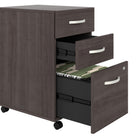 Bush Business Furniture - Bureau hybride 72 po L x 30 po P avec rangement et classeur, gris tempête (HYB014SGSU)-Les espaces de rangement ouverts et fermés de la crédence de bureau contiennent chacun une étagère fixe et une étagère réglable pour accueillir des articles de différentes tailles