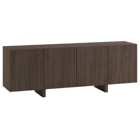Hudson&Canal - Meuble TV rectangulaire cannelé Harold pour téléviseurs jusqu'à 75 po - Chêne brun-Un design transitionnel permet d'accueillir des téléviseurs jusqu'à 75 pouces dans votre espace de divertissement