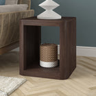 Hudson&Canal - Table d'appoint carrée Kellan (50 cm de largeur) - Brun aulne-Finition en brun aulne aspect bois