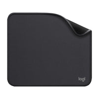Logitech - Tapis de souris Série Studio avec Design Durable et Imperméable - Graphite-Bougez et Glissez Sans Effort : Le tapis de souris Studio Series avec surface douce et confortable, tissage fin pour glissement silencieux et sans effort sur toutes surfaces au bureau ou à la maison
