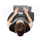 Contour Design - Support de bras Rouge-ArmSupport Red de Contour Design est une rallonge de bureau rembourrée conçue pour soulager 18 lb