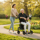HOMCOM - Déambulateur pliable avec siège pour seniors, 4 roues - vert-Le siège et le dossier rembourrés offrent un grand confort lorsque vous avez besoin de vous reposer 