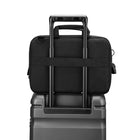 Swissdigital - BOLLIGEN Housse Noire pour ordinateur portable 16″-Poche dédiée pour powerbank.