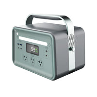 Yoshino - B660 SST Centrale électrique continue portable à semi-conducteurs de 660 W-TECHNOLOGIE AVANCÉE À L'ÉTAT SOLIDE — La technologie à l'état solide (SST) est l'évolution des batteries au lithium, qui fournissent une puissance de sortie plus sûre, plus compacte et plus légère que leurs homologues lithium-ion ou LiFePO4 classiques. La nouvelle batterie à semi-conducteurs fournit une énergie plus sûre et plus compacte pour une utilisation hors réseau et récréative.