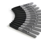 Sharpie - Marqueurs permanents − Pointe fine − Noir − Paquet de 36-Crée des marques permanentes sur la plupart des surfaces difficiles à marquer