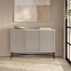 Hudson&Canal - Buffet Brighton 48" L - Aulne Blanc-Construit en acier robuste, en bois d'ingénierie de haute qualité et en PVC dans une finition blanche en aulne fabriquée à la main