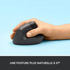 Logitech - Lift Souris Ergonomique Verticale - Graphite-57° de pure relaxation : La forme verticale de Lift aide les poignets à bien se sentir au travail, et favorise une posture plus naturelle de l'avant-bras. Confort et productivité toute la journée