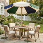 Outsunny - Parasol de patio avec cadre effet bois - 7,4 pi - vert foncé-Huit baleines en acier assurent un solide soutien à l’ensemble de la structure