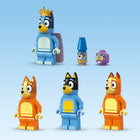 LEGO - Bluey : La Maison de la Famille de Bluey, Ensemble de Construction de Maison-Cadeau pour les amateurs de Bluey - Cet ensemble amusant regorge de possibilités de jeu pour les enfants de 4 ans et plus qui aiment la série télévisée préscolaire Bluey