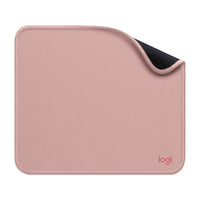 Logitech - Tapis de souris Série Studio avec Design Durable et Imperméable - Rose-Bougez et Glissez Sans Effort : Le tapis de souris Studio Series avec surface douce et confortable, tissage fin pour glissement silencieux et sans effort sur toutes surfaces au bureau ou à la maison