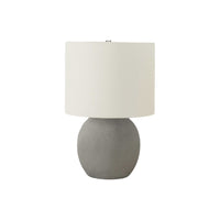 Monarch Specialties - Luminaire - 20 po H Lampe De Table - Béton Gris - Abat-Jour Ivoire / Crème - Contemporain-Illuminez votre salon, votre bureau ou votre chambre à coucher avec cette lampe de table de 20 pouces en forme de globe, avec sa base en béton gris texturé et son abat-jour en lin ivoire chic pour un attrait contemporain
