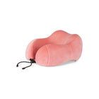 Bugatti - Oreiller cervical ergonomique de voyage - Rose-Garder votre oreiller cervical propre et frais se fait sans effort grâce à son tissu lavable. Retirez simplement la housse et jetez-la dans la machine à laver, garantissant ainsi que votre oreiller reste hygiénique et prêt pour votre prochaine aventure