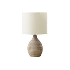 Monarch Specialties - Luminaire - 17 po H Lampe De Table - Résine Brune - Abat-Jour Ivoire / Crème - Contemporain - Moderne-Cette lampe de table de 17 pouces de haut est dotée d'une base chic en résine brune avec une finition texturée et nervurée pour ressembler à de la pierre naturelle, ce qui en fait la pièce d'accent parfaite pour rehausser le décor d'un salon, d'une chambre ou d'un bureau à domicile contemporains