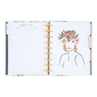 Me And My Big Ideas - The Happy Planner 2024-25 Planificateur Classique - 7,5 po x 9,5 po - Breathe Live Explore-Le design présente des tons de terre, de l’art botanique et des accents métalliques