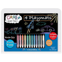 The Pencil Grip - Tapis de jeu Blackboard 16 pièces - 12" x 17"-4 sets de table réutilisables pour tableau noir et des Wonder Stix pour dessiner !