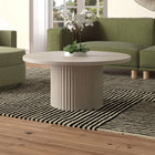 Hudson&Canal - Table basse ronde Rollan 32" de largeur - Aulne blanc-Finition en blanc aulne aspect bois