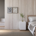 Nexera - Table d'appoint Nauraa, Blanc et Érable naturel-Meubles conçus et produits au Canada à partir de panneaux de particules et de MDF certifiés CARB II/FSC