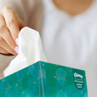 Kleenex - Mouchoirs Professional - 2 épaisseurs - Boîtes cubiques verticales de mouchoirs pour entreprises - Blancs - Paquet de 6-Boîtes cubiques verticales de mouchoirs pour les entreprises