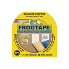 Ruban de peintre pour surfaces délicates de marque FrogTape – 1.41 po x 180’ – Jaune-Ruban de peintre à faible adhérence conçu pour les surfaces fraîchement peintes (plus de 24 heures), les fausses finitions, les panneaux muraux apprêtés et le papier peint apprêté