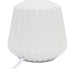 Simple Designs - Petite lampe de table à base plissée - Blanc cassé-9