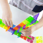 Guidecraft - Interlox Squares de 96 pièces-Jouer aide à développer les compétences sociales, émotionnelles, langagies, intellectuelles et de résolution de problèmes d’un enfant, les jouets peuvent divertir et stimuler et favoriser un intérêt pour un domaine particulier, comme la musique, la photographie, les mathématiques, les arts et l’artisanat, ou le langage