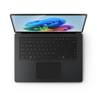 Microsoft - Surface Laptop Copilot+ PC 15 po Laptop avec Écran tactile - Snapdragon X Elite - 1 To SSD - 32 Go RAM - Windows 11 - Noir - Bilingue-Écran aux couleurs vives : Une luminosité remarquable grâce à la technologie HDR enrichie, il dévoile des blancs plus nets, des noirs plus sombres et un spectre de couleurs étendu