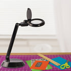 OttLite - Lampe de bureau loupe LED gain de place - Clearsun - Noir-Lentille grossissante optique de 3 pouces 1,75x avec visionneuse de précision 4x rend l'observation des détails complexes presque sans effort