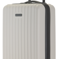 Bugatti - Valise de cabine rigide 21,5 po de la collection Tokyo - Pierre-Fabriqué en ABS/PC