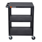 Luxor - Chariot utilitaire polyvalent à trois plateaux plats de 34" H Luxor TUFFY - 24" L x 18" P - noir-Il est équipé de quatre roulettes pivotantes de 4 pouces, dont deux comprennent des freins de blocage pour la stabilité