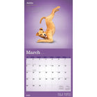 Plato - 2026 Yoga Chiots Officiel Calendrier mural Suspendu Mensuel - 30,5 cm l x 61 cm H - Anglais-À Utiliser Tout de Suite - Calendrier de 16 mois, 12 pages de mois pleines et comprenant en prime les quatre derniers mois de l'année précédente avec une image supplémentaire
