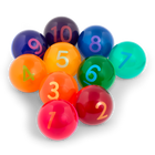 Battat - Distributrice de boules de gomme et boules-Base en bois robuste : la construction en bois massif assure un jeu stable tout en ajoutant une touche intemporelle