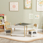 Qaba - Ensemble table et chaises pour enfants 3 pièces avec plateau réversible - Bois naturel-Flips de table pour lire ou dessiner sur un côté du tableau noir 