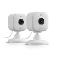 Amazon - Blink Mini 2 caméra de sécurité connectée, compatible avec Alexa - 2 caméras - blanc-Mini 2 est notre caméra de sécurité intelligente enfichable de deuxième génération qui vous aide à rester connecté à ce qui se passe dans votre maison, directement depuis votre smartphone