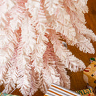 HOMCOM - Arbre de Noël artificiel 6' avec branches réalistes - Rose-Les branches ignifuges ne risquent pas de prendre feu ou de causer de graves dommages domestiques 